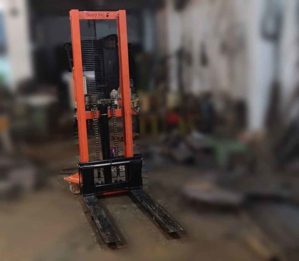 Manual Hydraulic Stacker